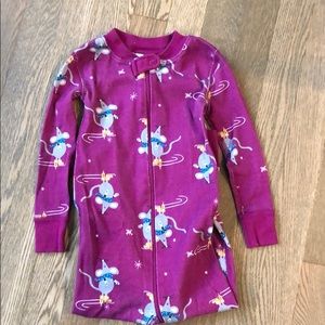 Hanna Andersson onesie pajamas 3T